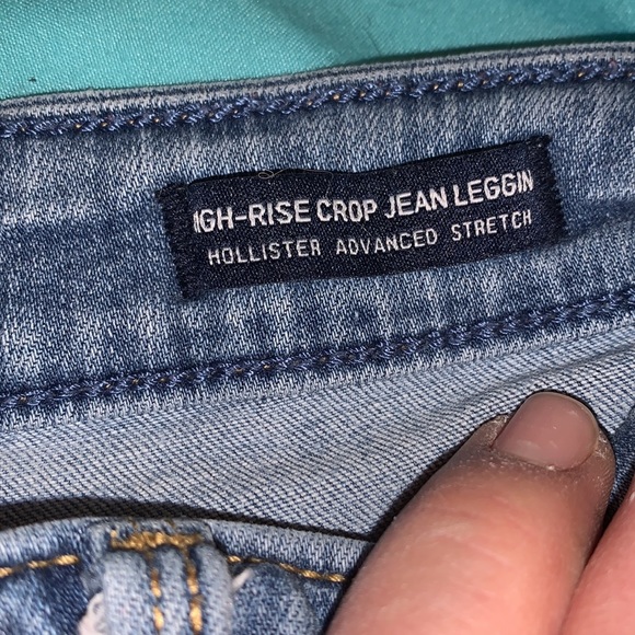 High rise crop Jean leggings - Picture 3 of 6